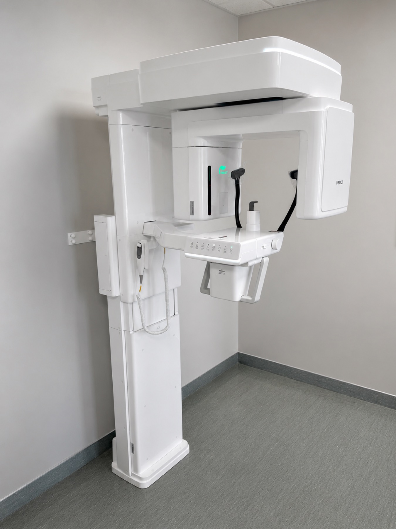 Digital diagnostic imaging equipment at Glenora Dental Family Dentistry
